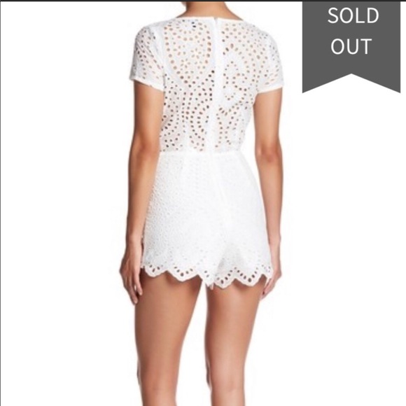 Lea&Viola Eyelet Tie Front Romper - Picture 2 of 3